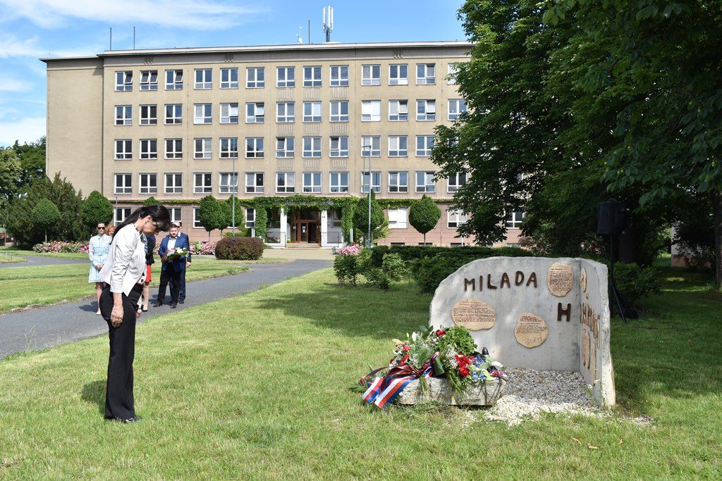 Milada Horáková - pietní akt (foto: A. Jarošová, 26.6.2020)