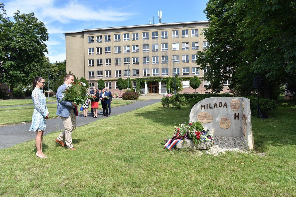 Milada Horáková - pietní akt (foto: A. Jarošová, 26.6.2020)