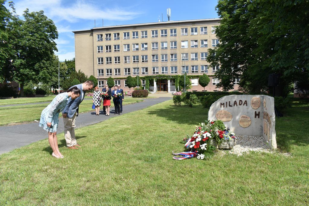 Milada Horáková - pietní akt (foto: A. Jarošová, 26.6.2020)