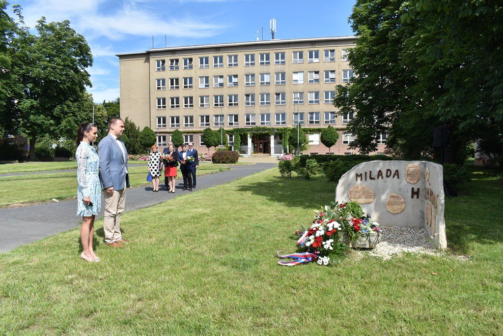 Milada Horáková - pietní akt (foto: A. Jarošová, 26.6.2020)