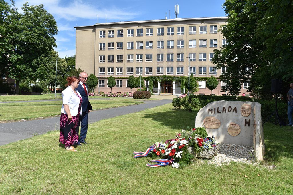 Milada Horáková - pietní akt (foto: A. Jarošová, 26.6.2020)