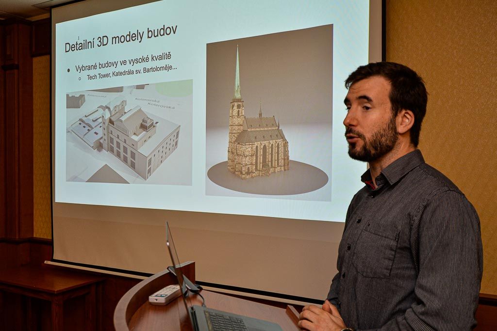 Podnikatelé ze soutěže NEJ inovátor se sešli se zástupci města (foto: M. Pecuch, 30.6.2020)