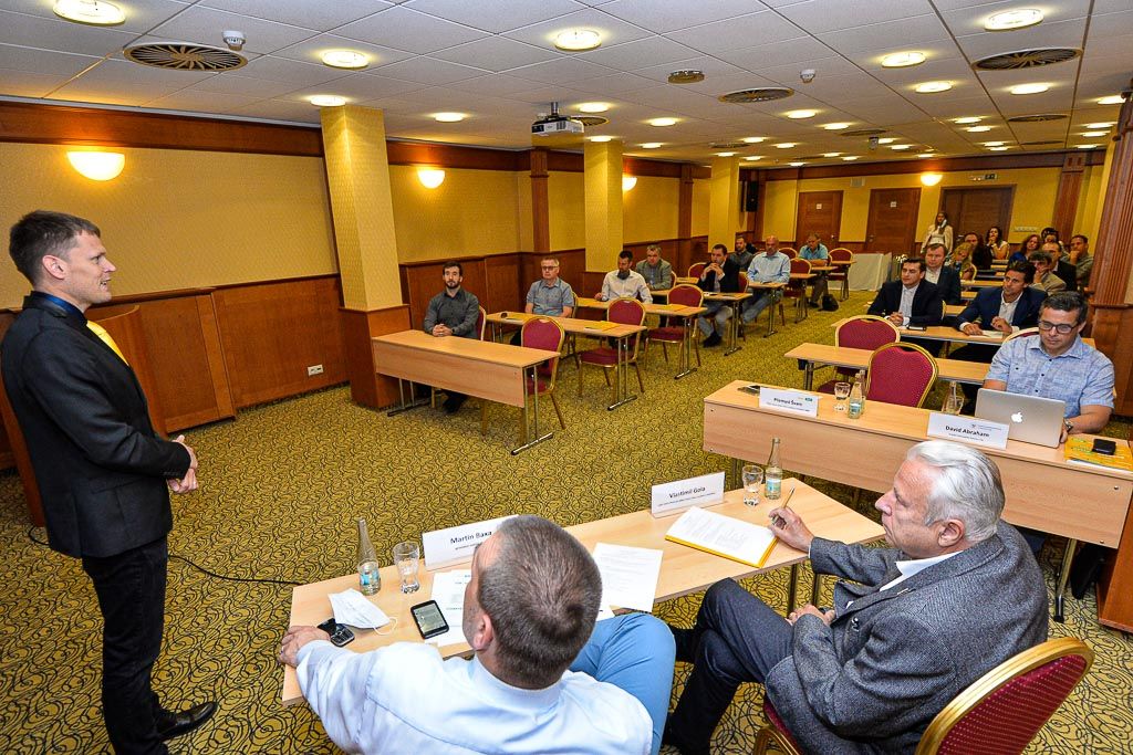 Podnikatelé ze soutěže NEJ inovátor se sešli se zástupci města