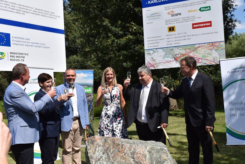 Stavba západního okruhu (fotografie: A. Jarošová, 14.7.2020)