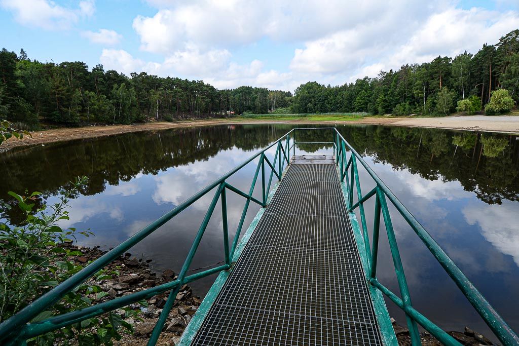 Město opravuje přeliv Šídlovského rybníka