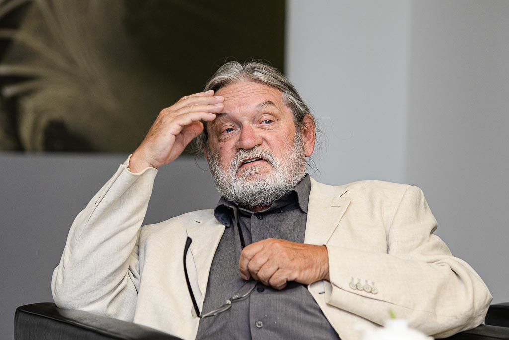 Primátor pogratuloval výtvarníkovi Jaroslavu Šindelářovi k životnímu jubileu (foto: M. Pecuch, 30.7.2020)