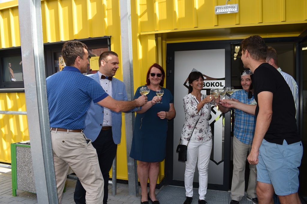 Plzeňská Lhota má novou sokolovnu pro sportovce i k setkávání občanů (foto: H. Josefová, 6.9.2020)