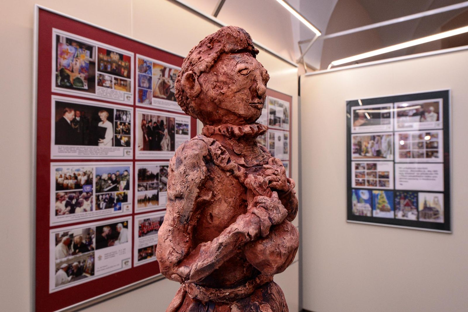 Divné jaro očima dětí: Plzeň přivítala Stonožku a dětská výtvarná díla (foto: M. Pecuch, 26.10.2020)