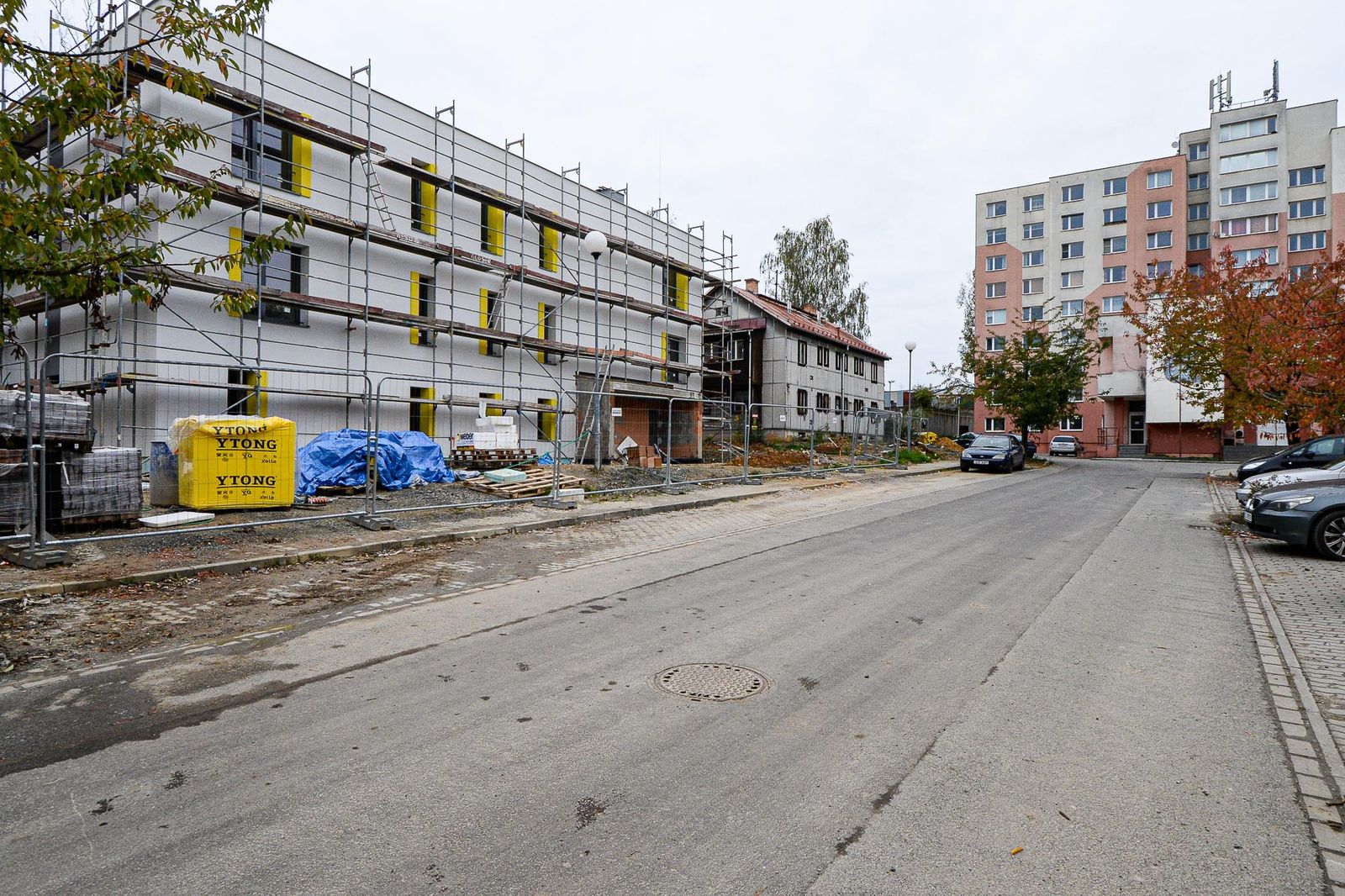 V revitalizované lokalitě Zátiší stojí již osm nových bytových domů