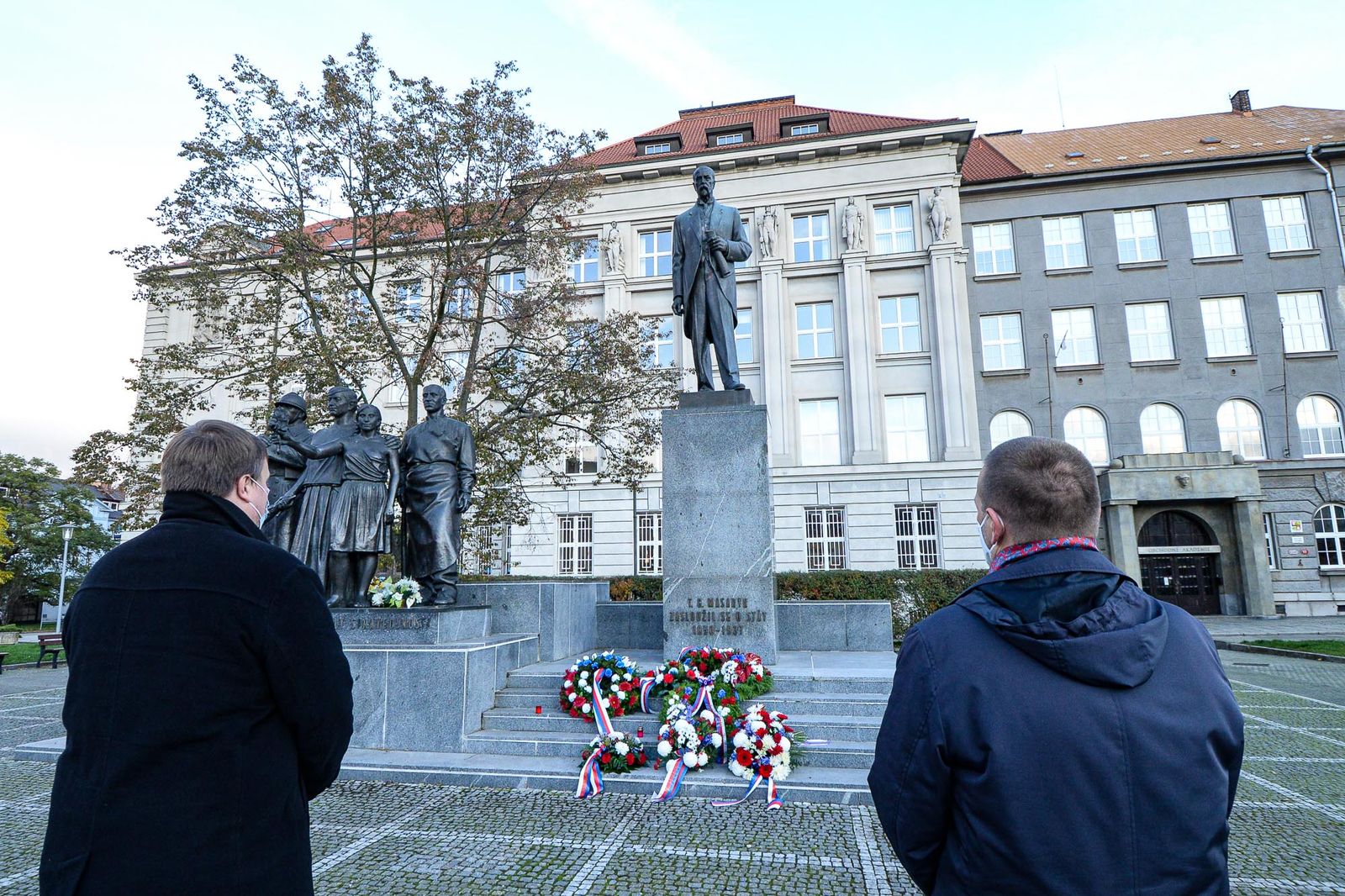 Plzeň si připomněla 102. výročí vzniku Československa pietním aktem bez účasti veřejnosti