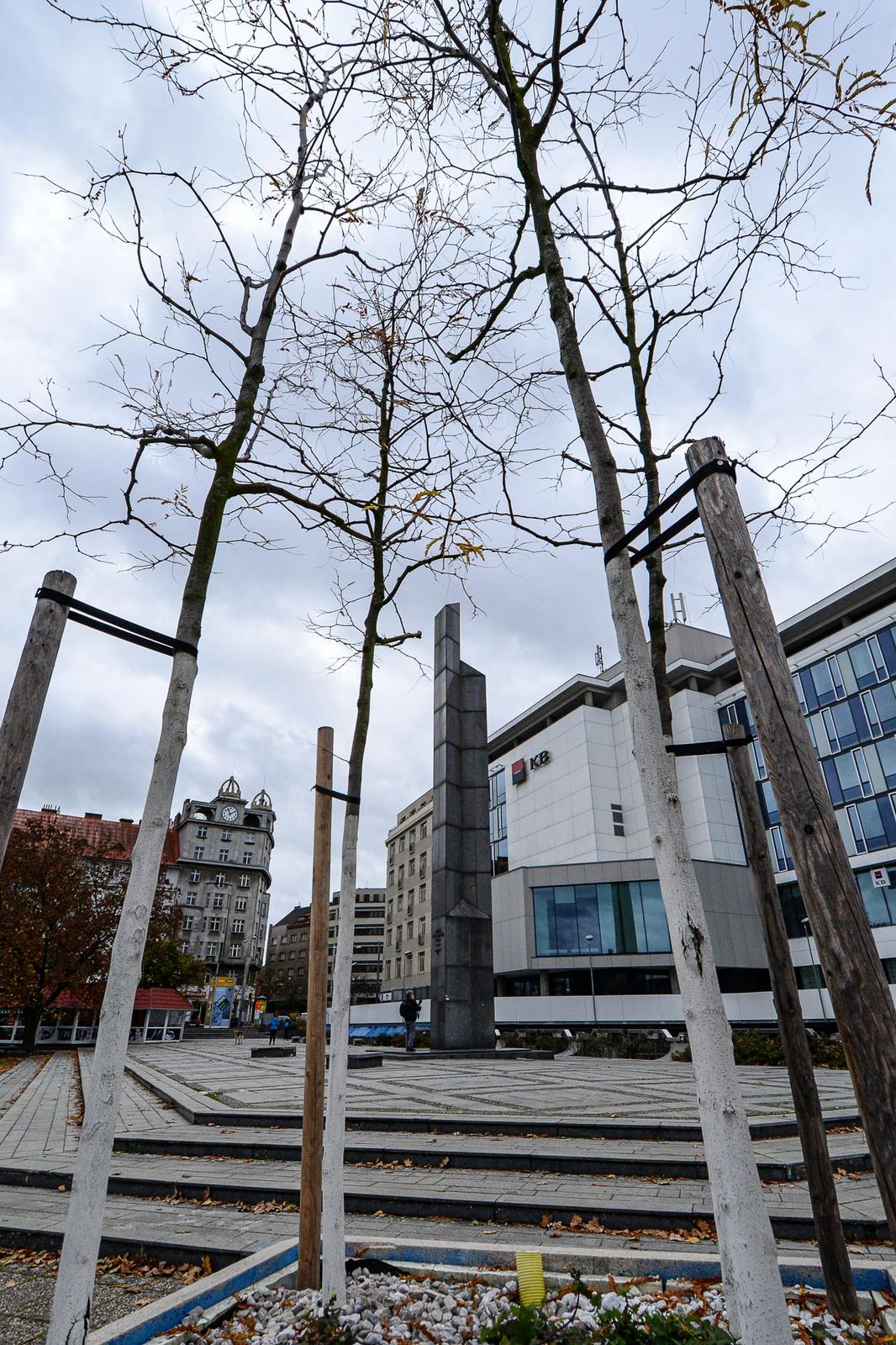 Plzeň si připomněla Den boje za svobodu a demokracii (foto: M. Pecuch, 17.11.2020)