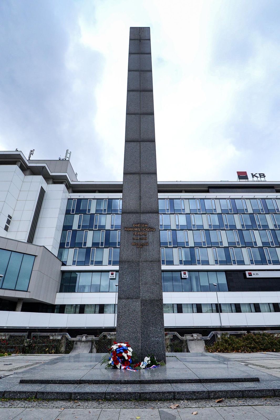 Plzeň si připomněla Den boje za svobodu a demokracii (foto: M. Pecuch, 17.11.2020)