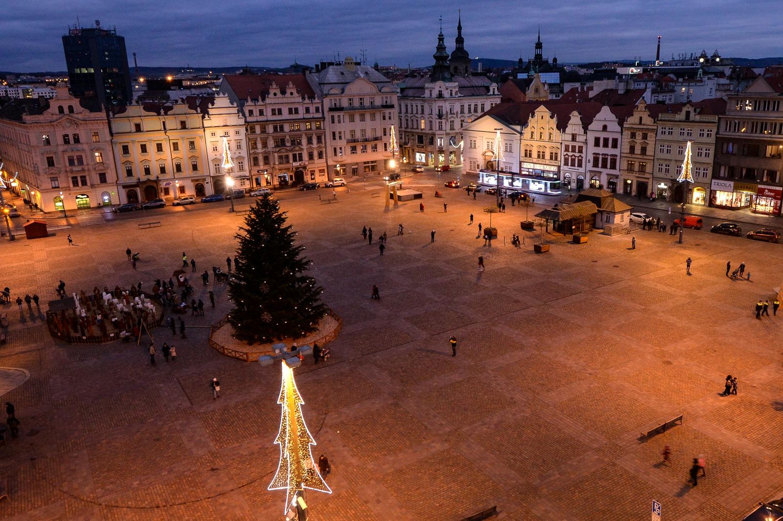 Rozsvícení vánočního stromu v Plzni (foto: M. Pecuch, 29.11.2020)