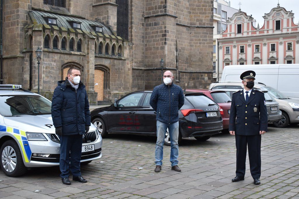 Nový vůz pro PČR (foto: M. Fialová, 11. 12. 2020)