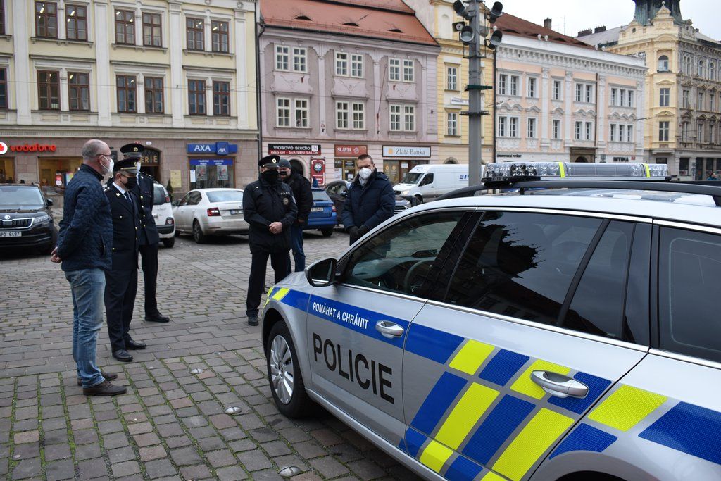 Nový vůz pro PČR (foto: M. Fialová, 11. 12. 2020)