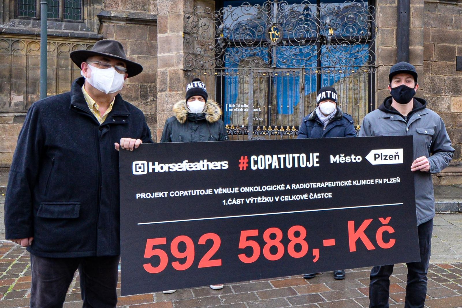 Plzeňská #Copatutoje vynesla už téměř 600 tisíc pro onkologickou kliniku (foto: M. Pecuch, 2.2.2021)