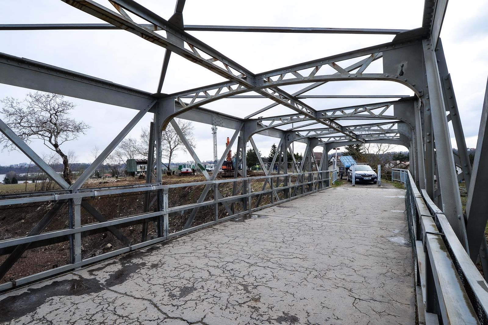 Lávka na Valše (foto: M. Pecuch, 7.4.2021)