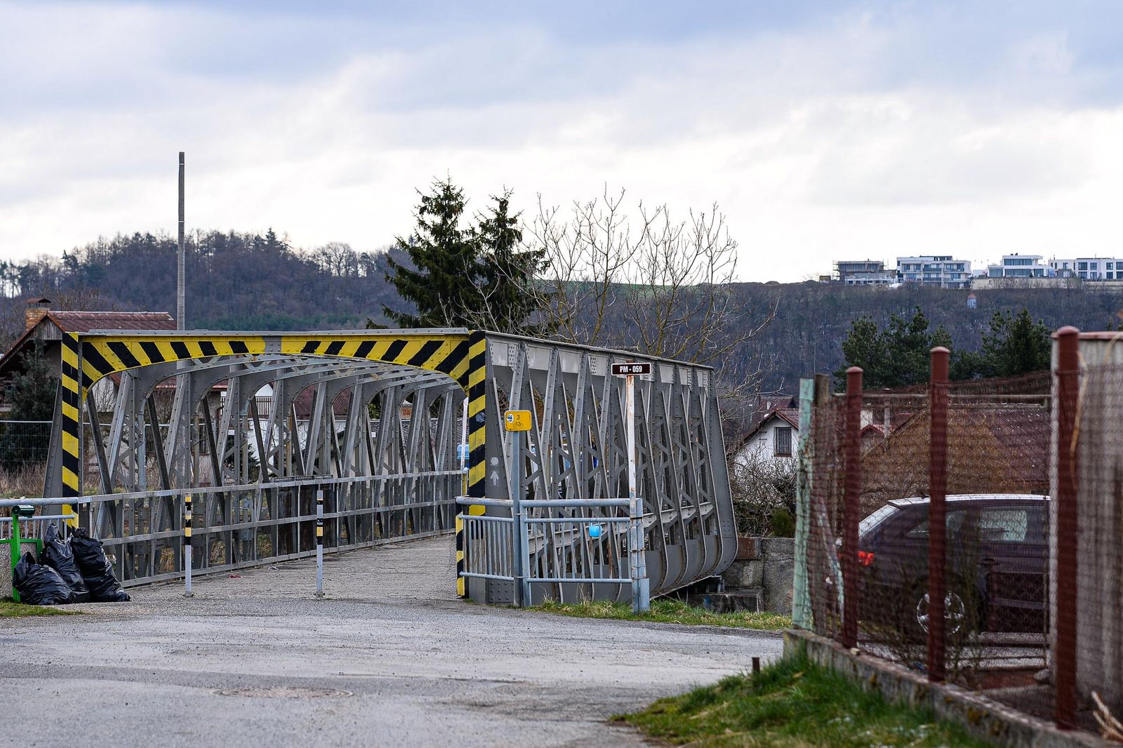 Lávka na Valše (foto: M. Pecuch, 7.4.2021)