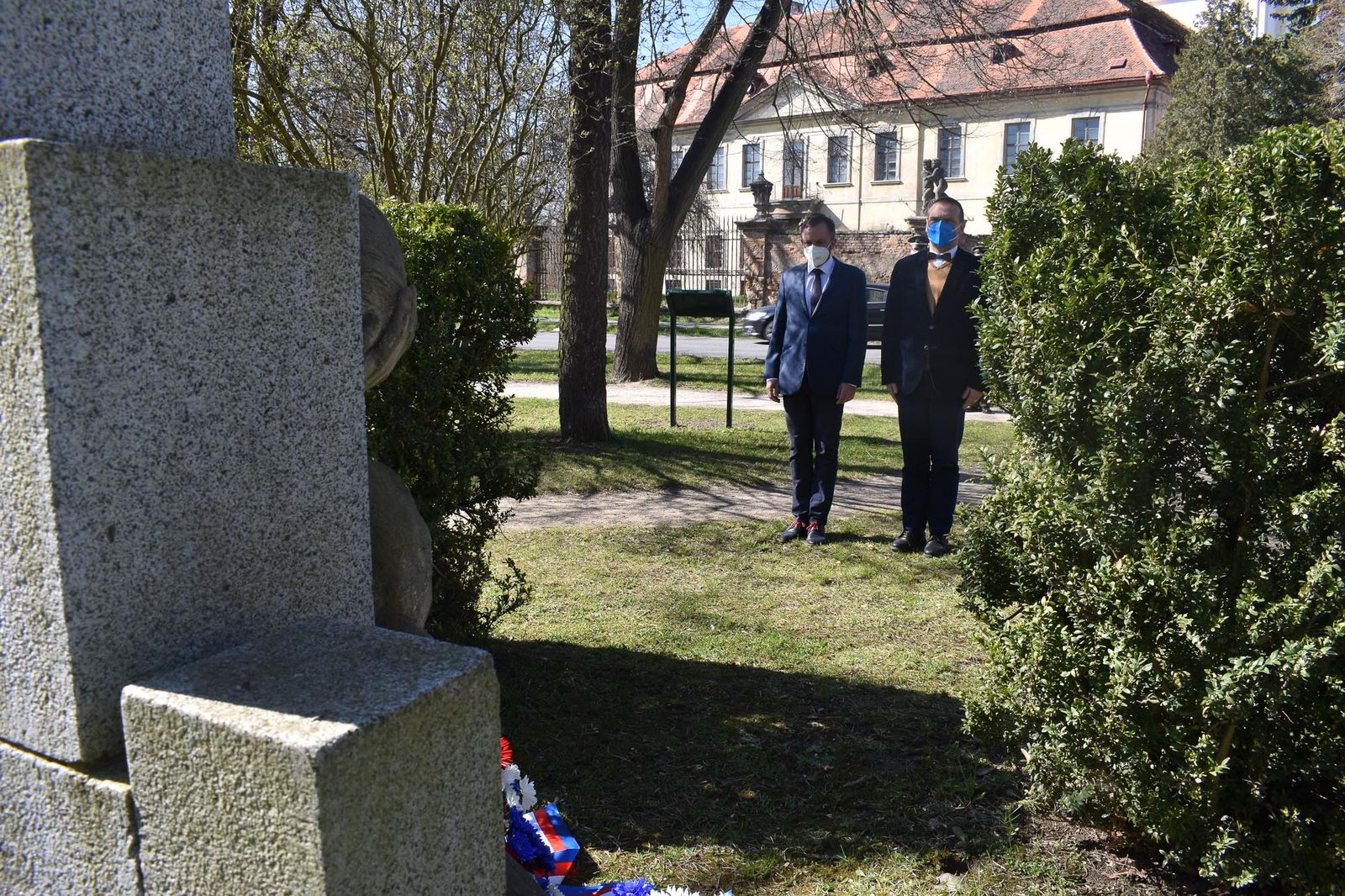 Slavnosti svobody 2021 - Pietní akty v Křimicích (foto: A. Jarošová, 23.4.2021)