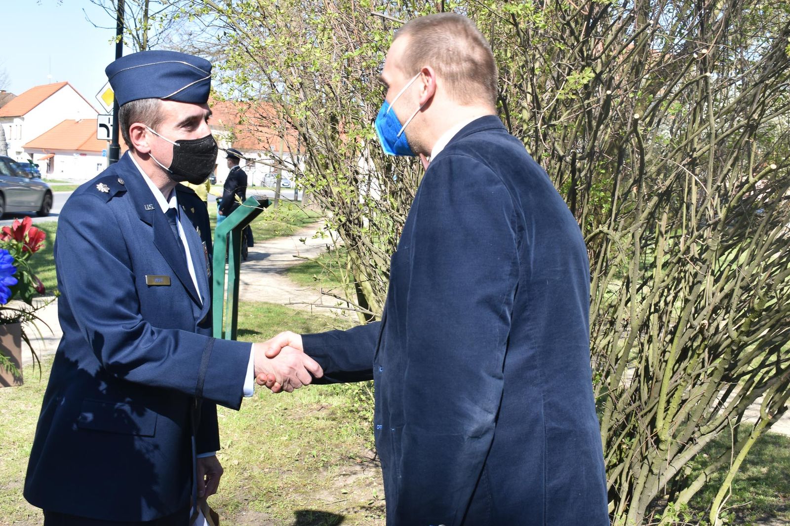 Slavnosti svobody 2021 - Pietní akty v Křimicích (foto: A. Jarošová, 23.4.2021)