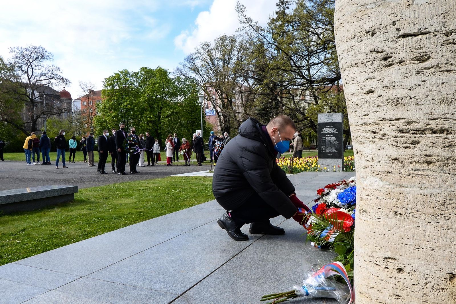 Slavnosti svobody 2021 - Pietní akty na nám. Míru / Studio Měšťanská beseda (foto: M. Pecuch, 5.5.2021)