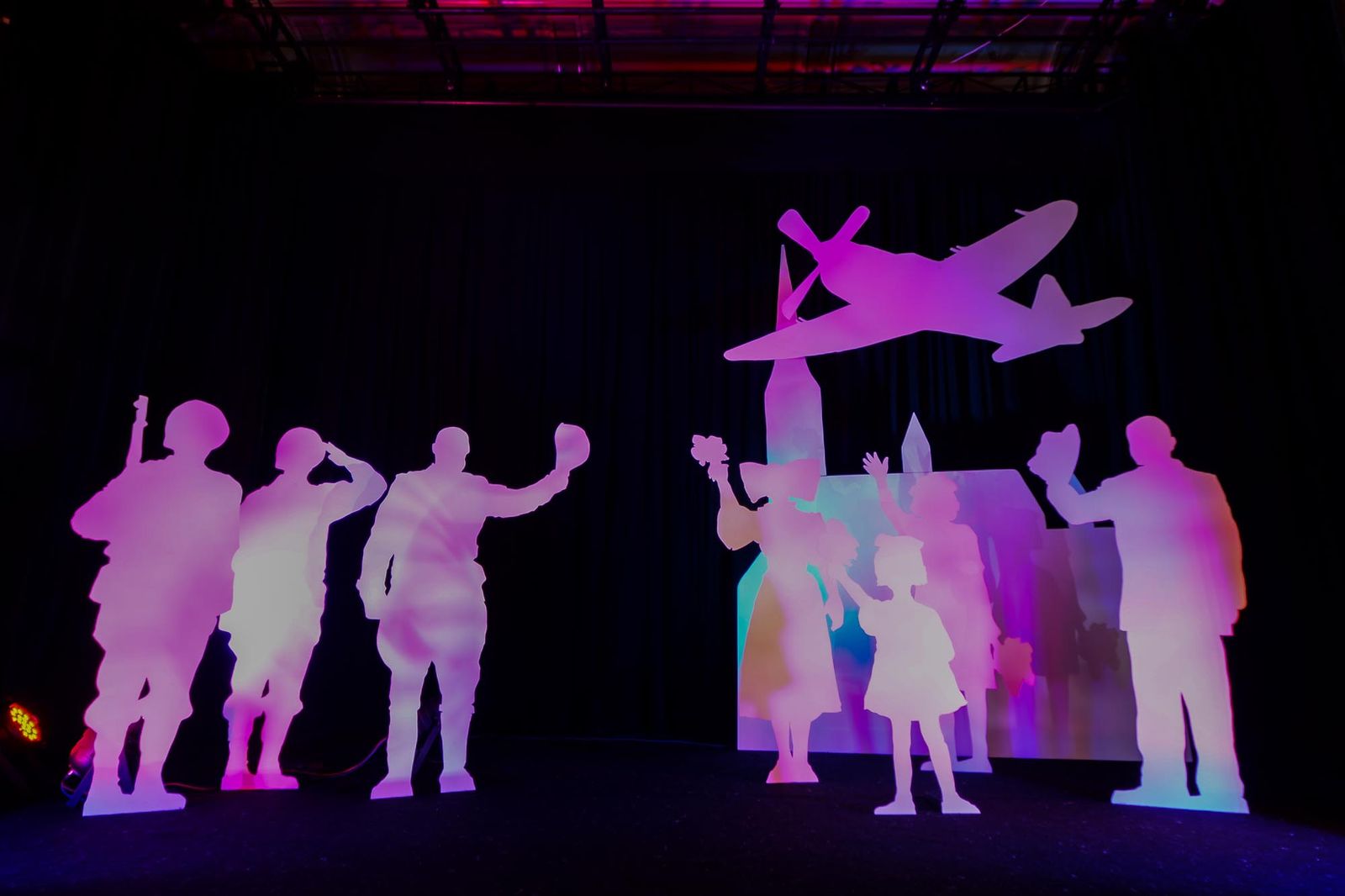 Slavnosti svobody 2021 - Pietní akty na nám. Míru / Studio Měšťanská beseda (foto: M. Pecuch, 5.5.2021)