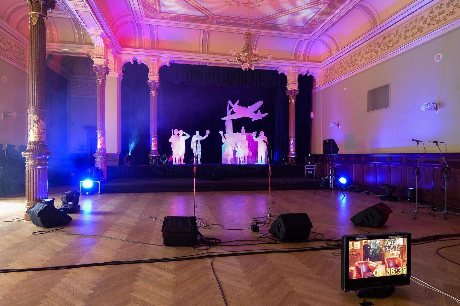 Slavnosti svobody 2021 - Pietní akty na nám. Míru / Studio Měšťanská beseda (foto: M. Pecuch, 5.5.2021)