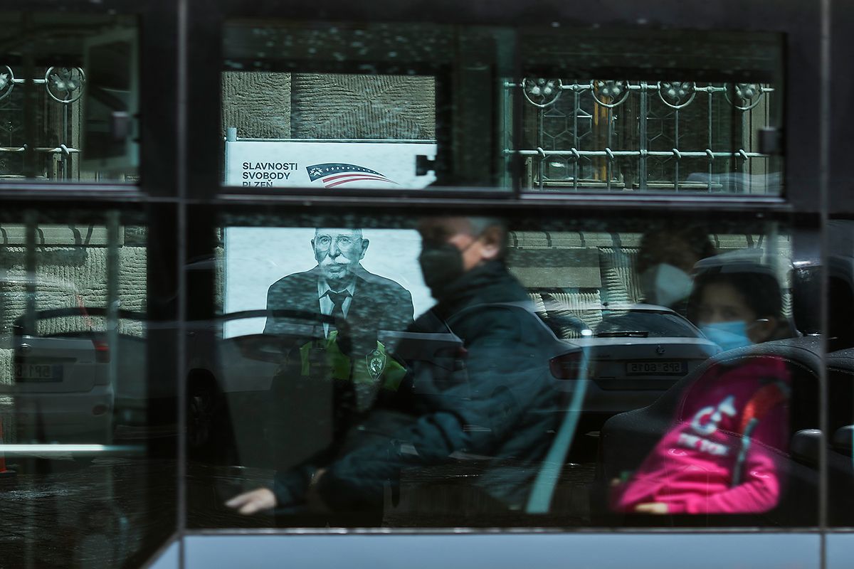 Slavnosti svobody 2021 - Atmosféra v ulicích a ve studiu (foto: M. Chaloupka, 7.5.2021)