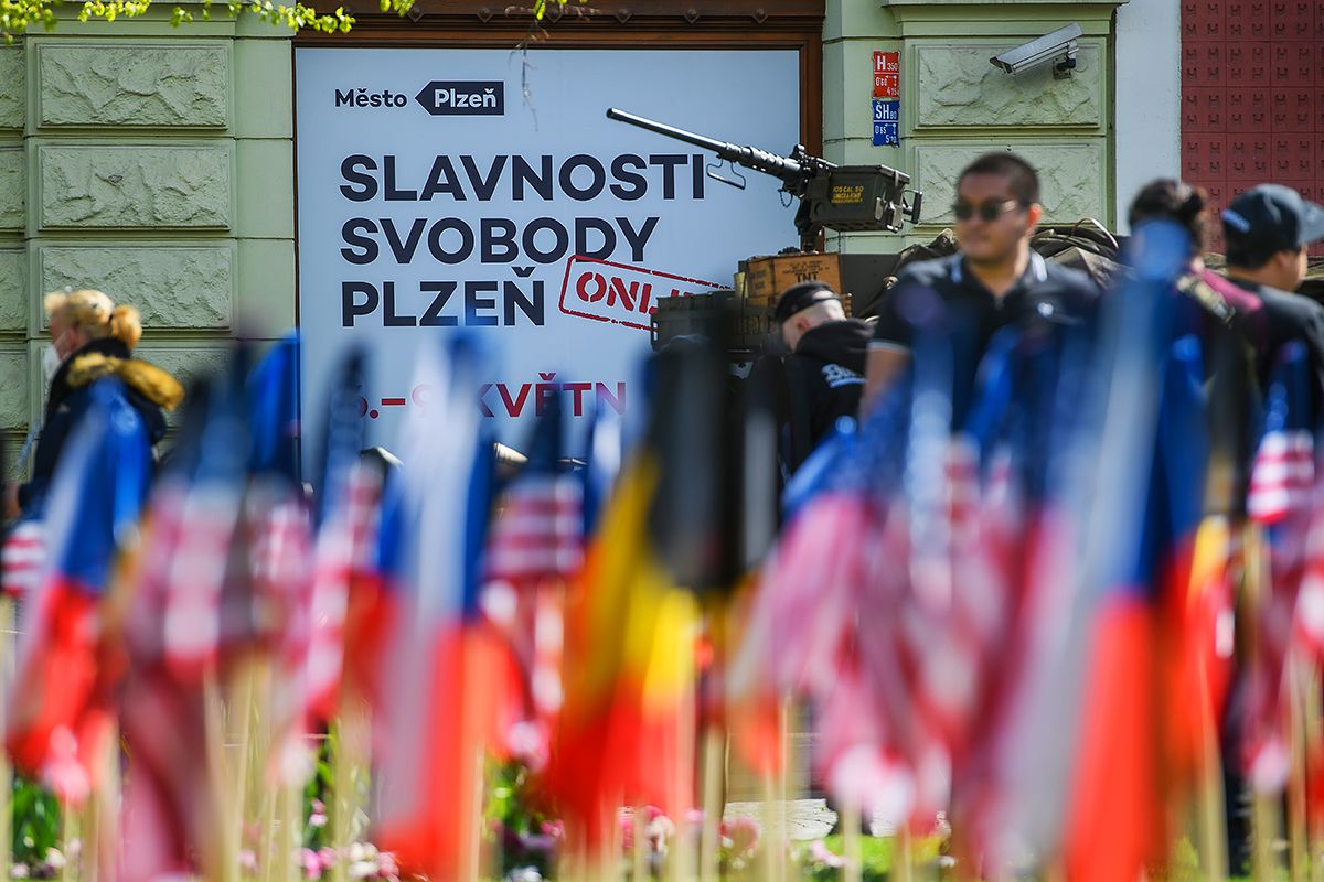 Slavnosti svobody 2021 - Atmosféra v ulicích a ve studiu