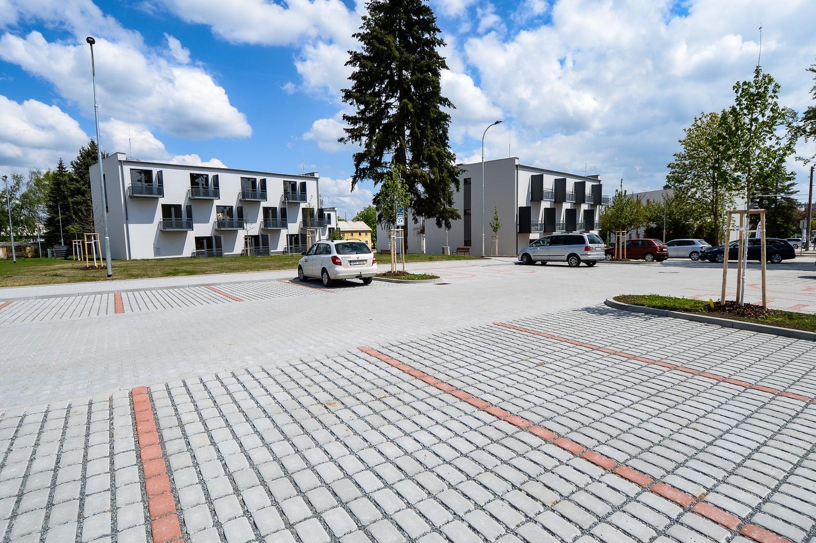 Dokončení 1. etapy bytového projektu v Zátiší (foto: M. Pecuch, 31.5.2021)