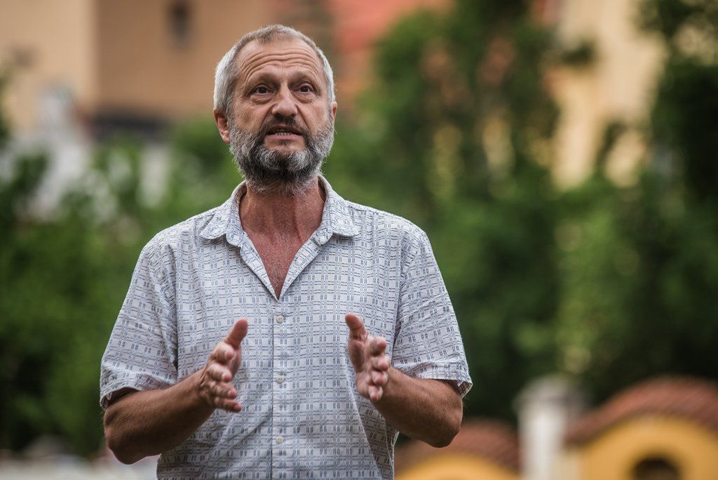 Víkend otevřených zahrad na Jiráskově náměstí (foto: M. Říský, 12.6.2021)