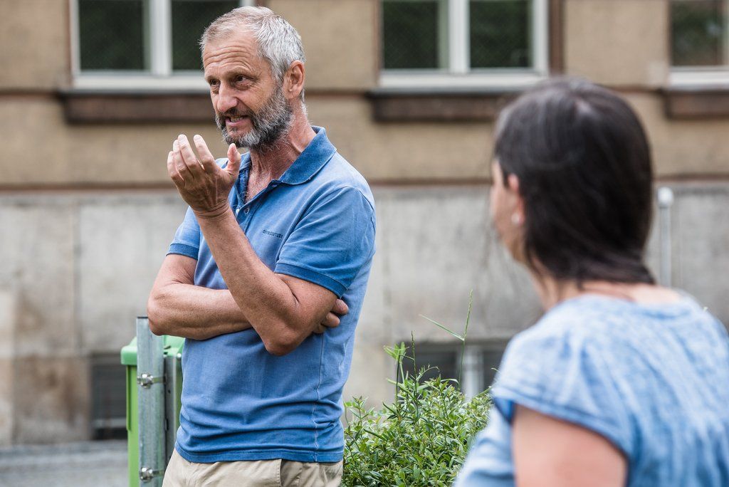 Víkend otevřených zahrad na Jiráskově náměstí (foto: M. Říský, 12.6.2021)