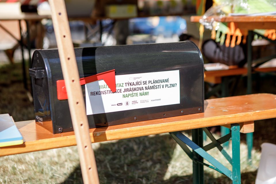 Olympiáda na Jiráskově náměstí (foto: Vít Štaif, 17.6.2021)