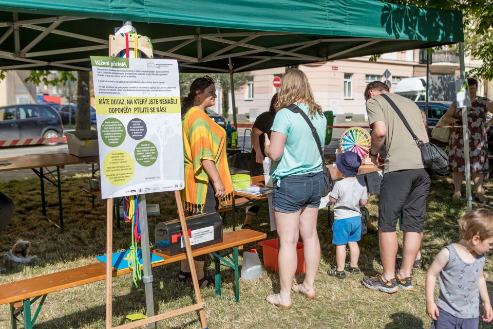 Olympiáda na Jiráskově náměstí (foto: Vít Štaif, 17.6.2021)