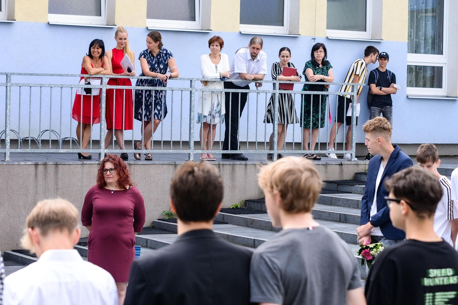 Primátor Martin Baxa popřál žákům 9. tříd mnoho štěstí v další životní etapě (foto: M. Pecuch, 30.6.2021)