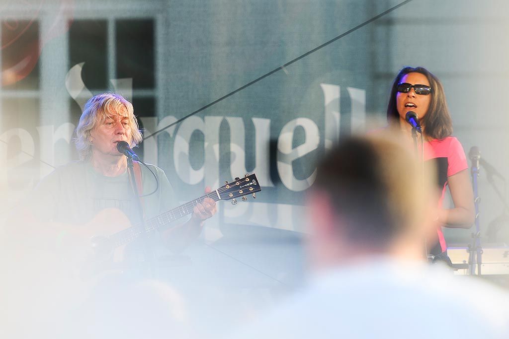 Lidé si užili koncert v Prazdroji vzpomínající na plzeňská léta festivalu Porta (foto: M. Chaloupka, 23.7.2021)
