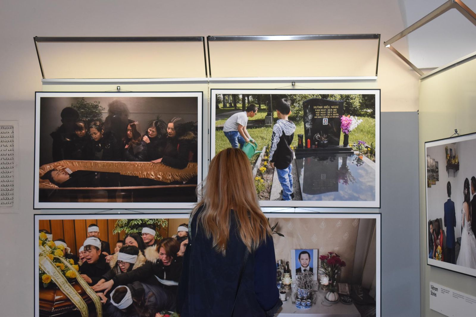 Jak se žije Vietnamcům v ČR? Odpovídá výstava v mázhauzu radnice (foto: A. Jarošová, 6.8.2021)
