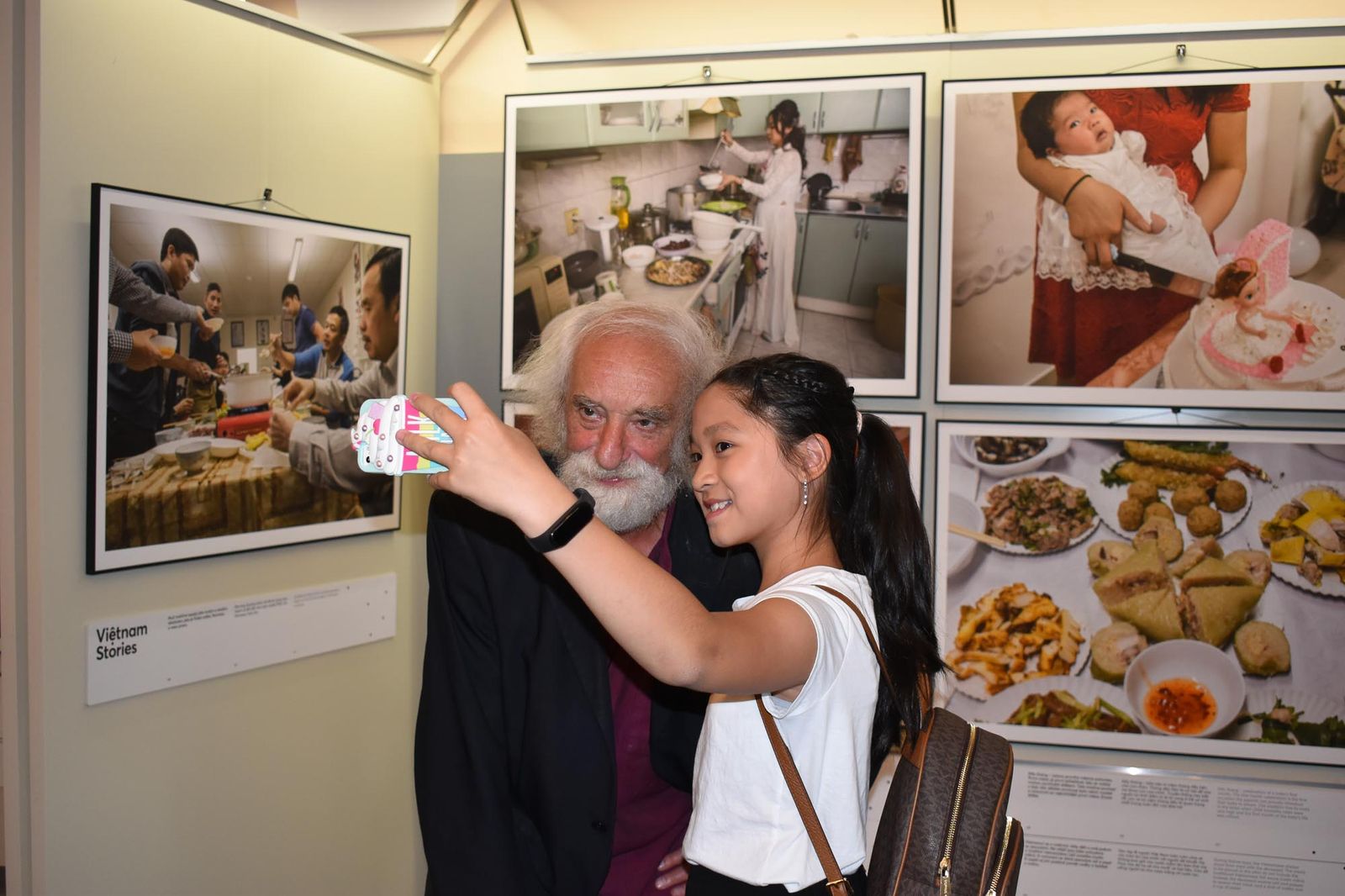 Jak se žije Vietnamcům v ČR? Odpovídá výstava v mázhauzu radnice