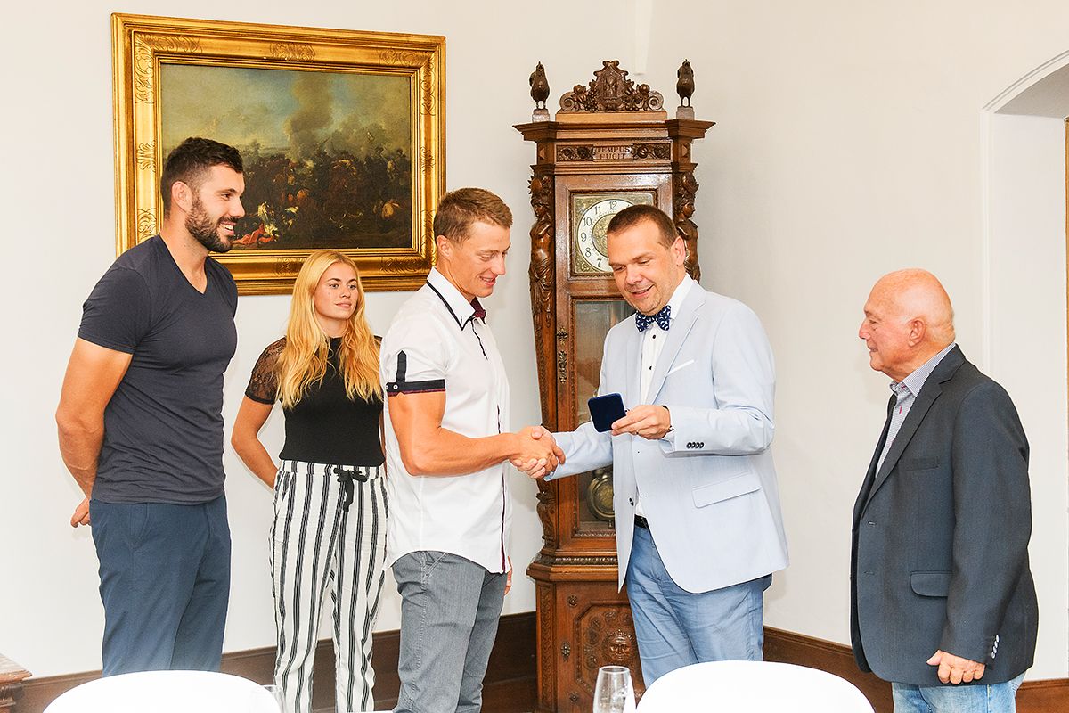 Přijetí olympionika Radka Šloufa (foto: M. Chaloupka, 22.8.2021)
