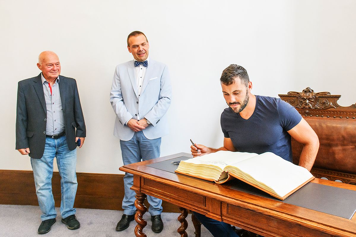 Přijetí olympionika Radka Šloufa (foto: M. Chaloupka, 22.8.2021)