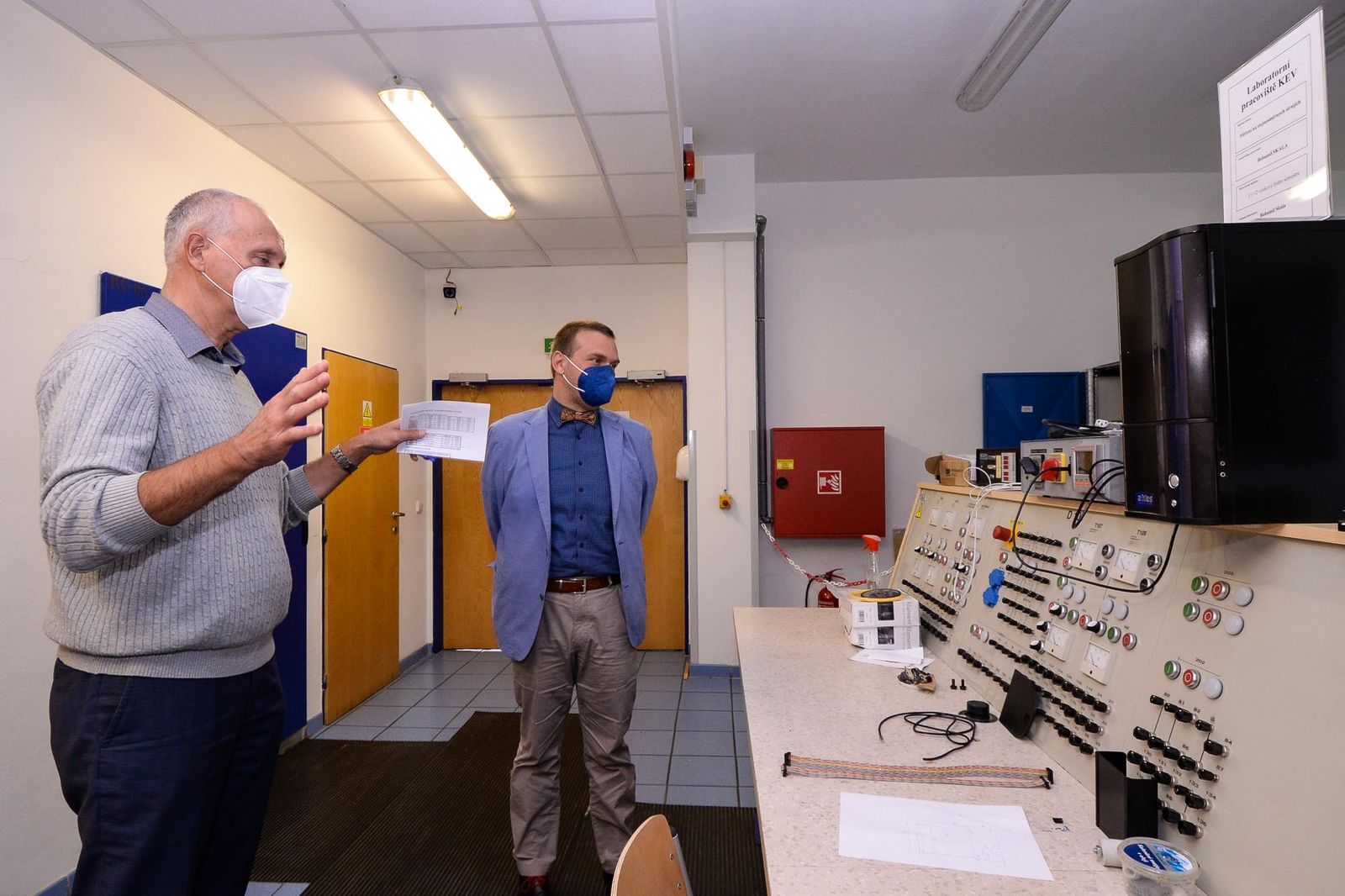 Mladí výzkumníci na JuniorFEL 2021 (foto: M. Pecuch, 25.8.2021)