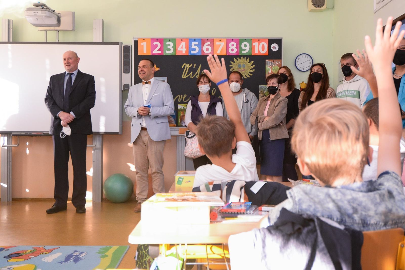 Plzeňské základní školy přivítaly 1600 prvňáčků (foto: M. Pecuch / E. Kriegerová, 1.9.2021)