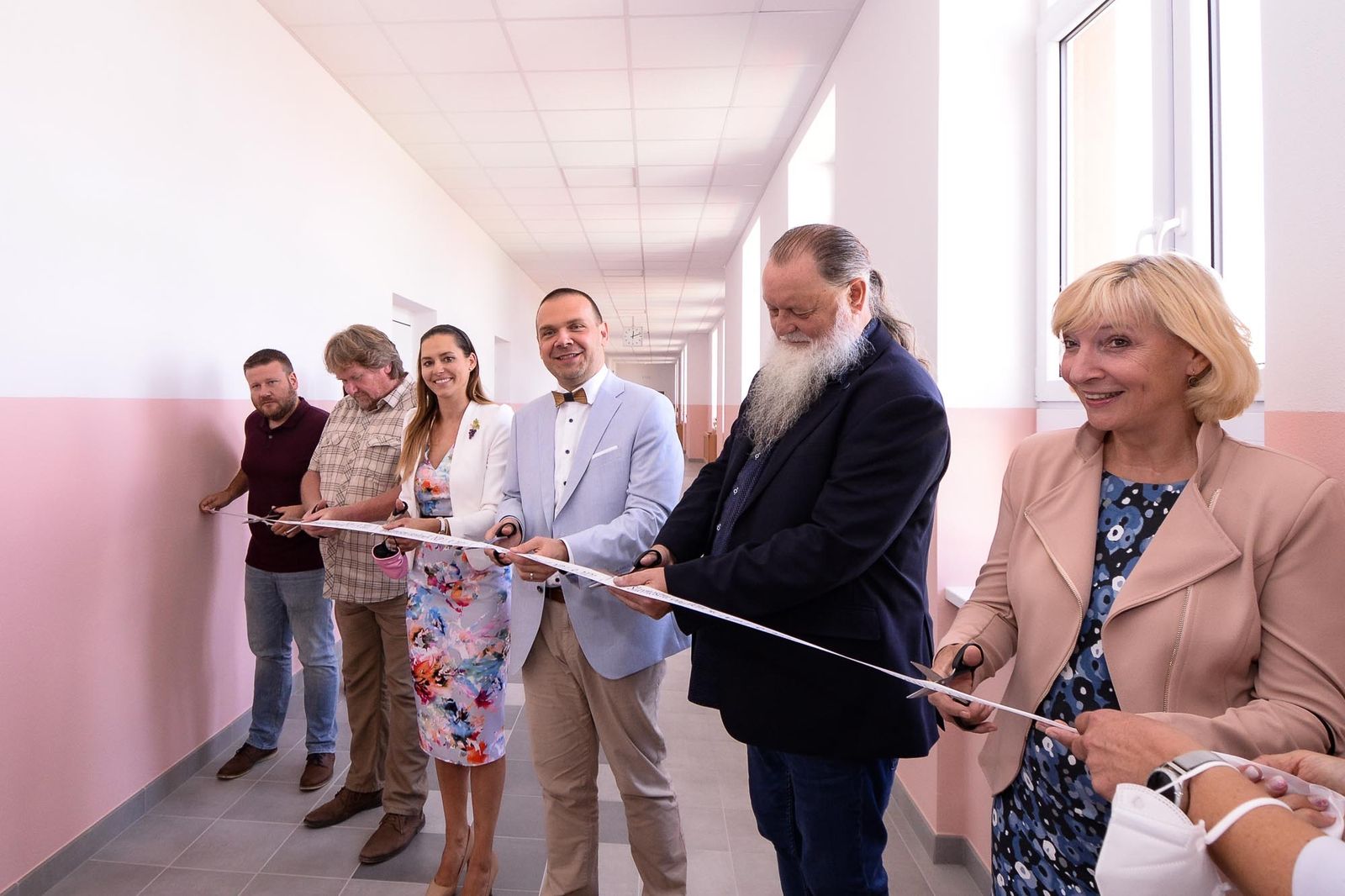 Slavnostní otevření nástavby a tzv. zelené střechy 20. ZŠ v Plzni (foto: M. Pecuch, 26.8. a 1.9.2021)