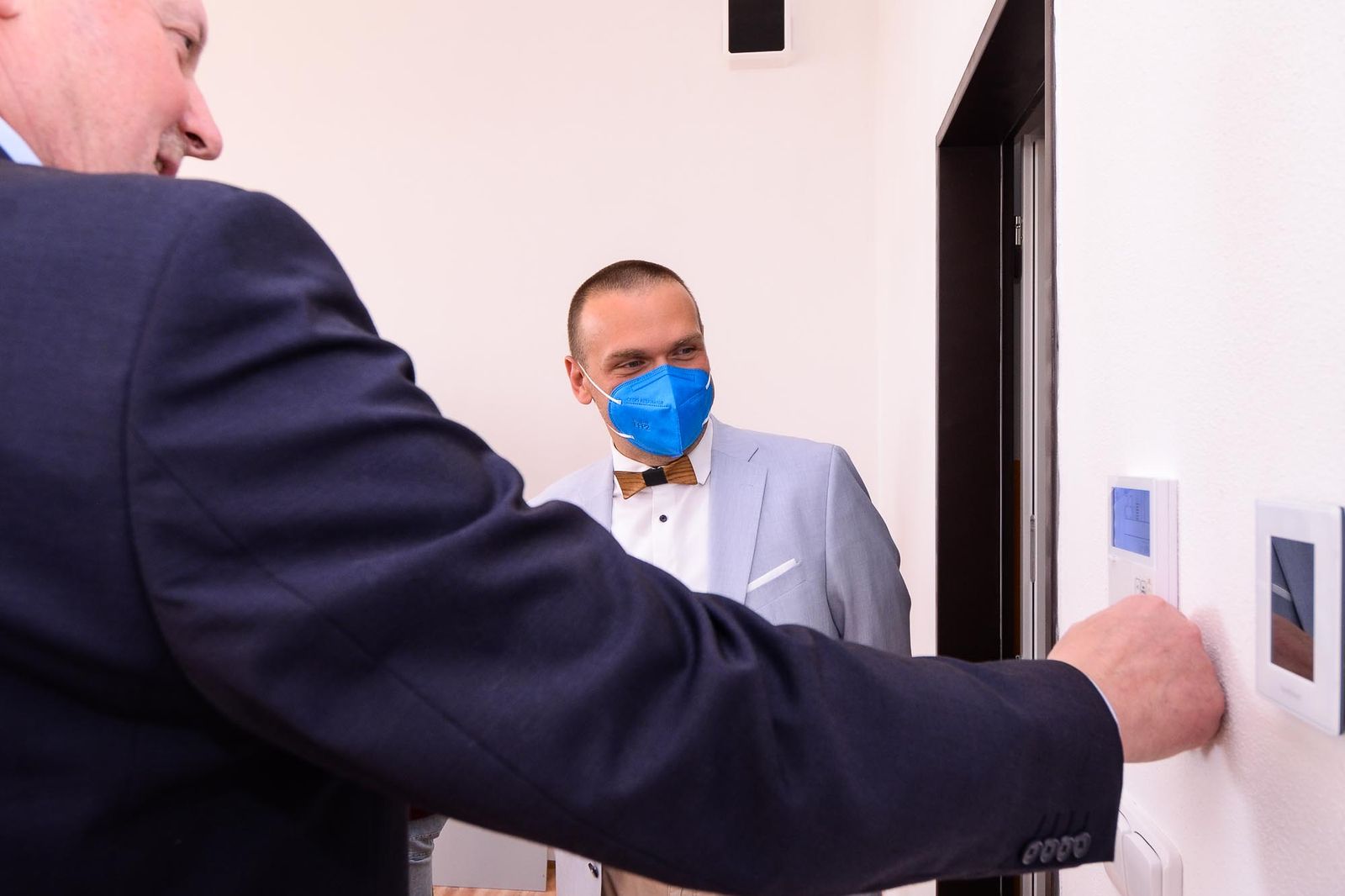 Slavnostní otevření nástavby a tzv. zelené střechy 20. ZŠ v Plzni (foto: M. Pecuch, 26.8. a 1.9.2021)