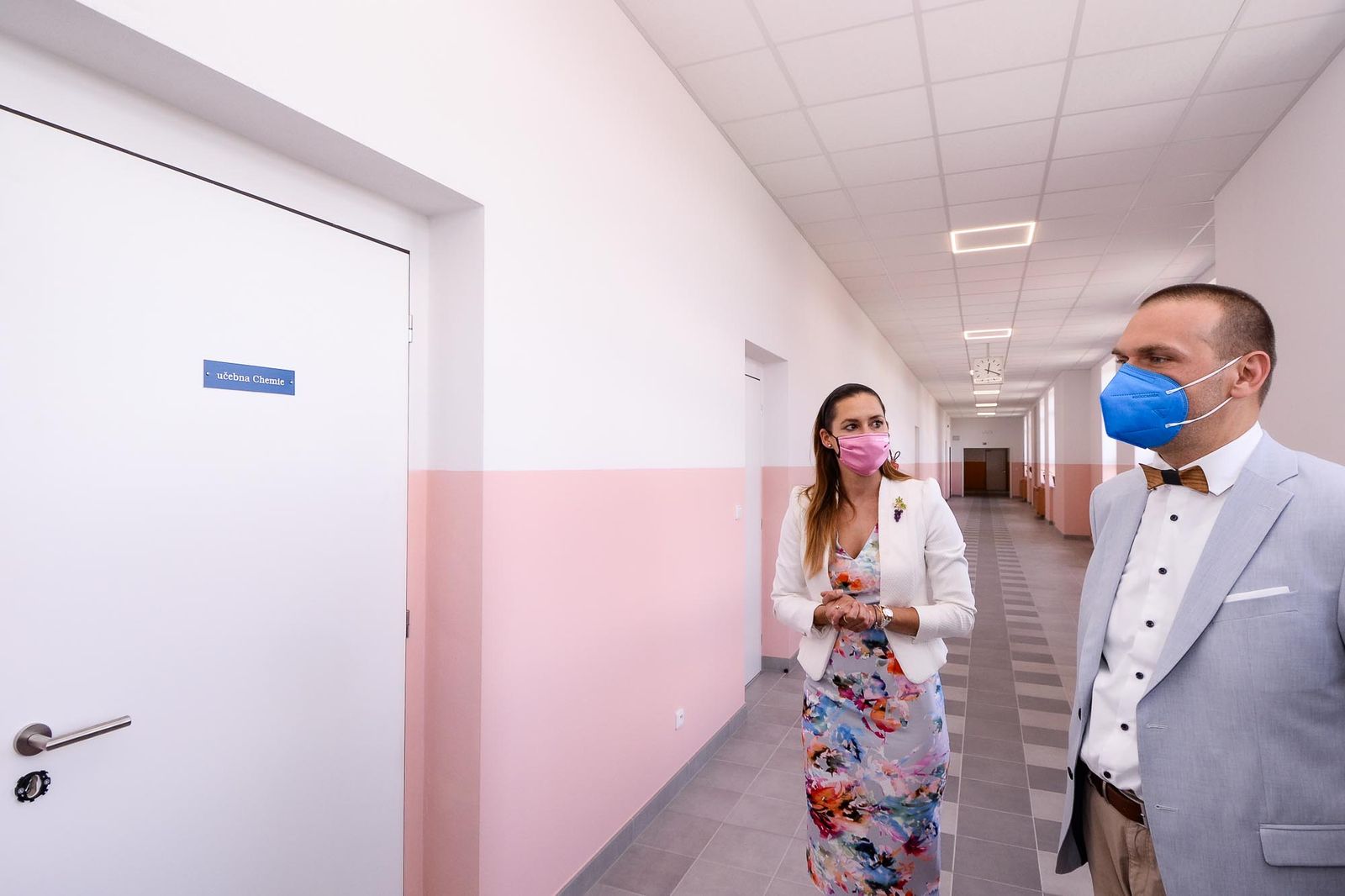 Slavnostní otevření nástavby a tzv. zelené střechy 20. ZŠ v Plzni (foto: M. Pecuch, 26.8. a 1.9.2021)