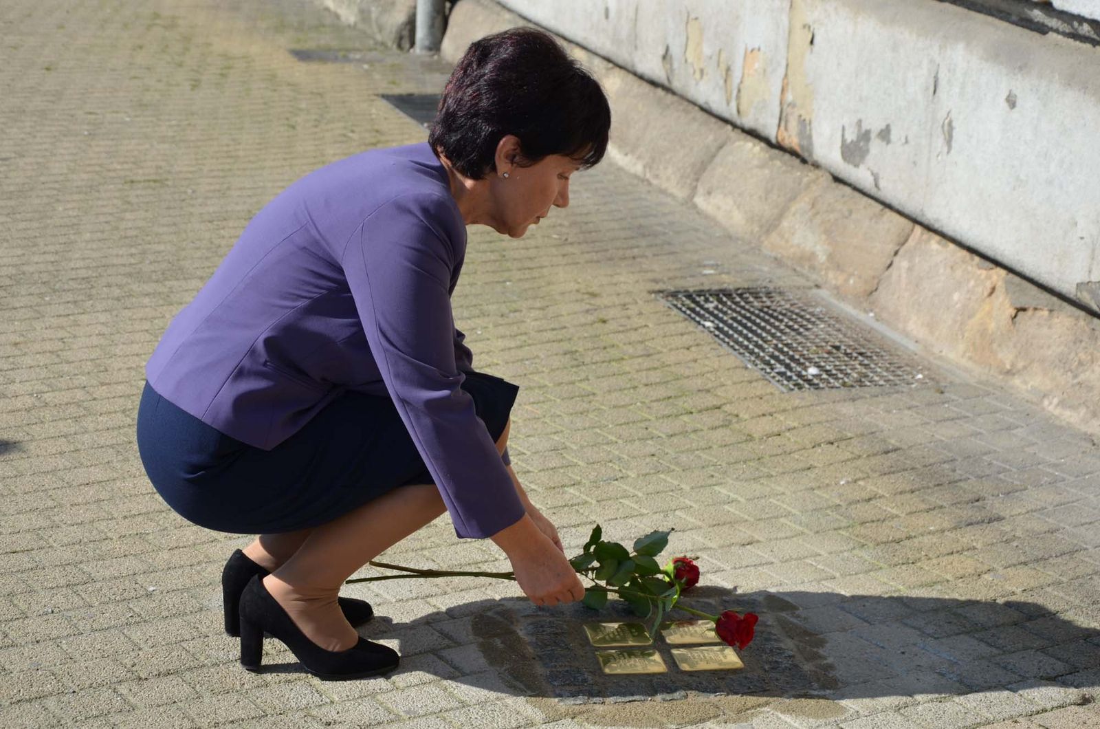 V Plzni připomíná oběti holocaustu 20 nových kamenů zmizelých, takzvaných Stolpersteine (foto: E. Kriegerová / M. Pecuch, 3.9.2021)