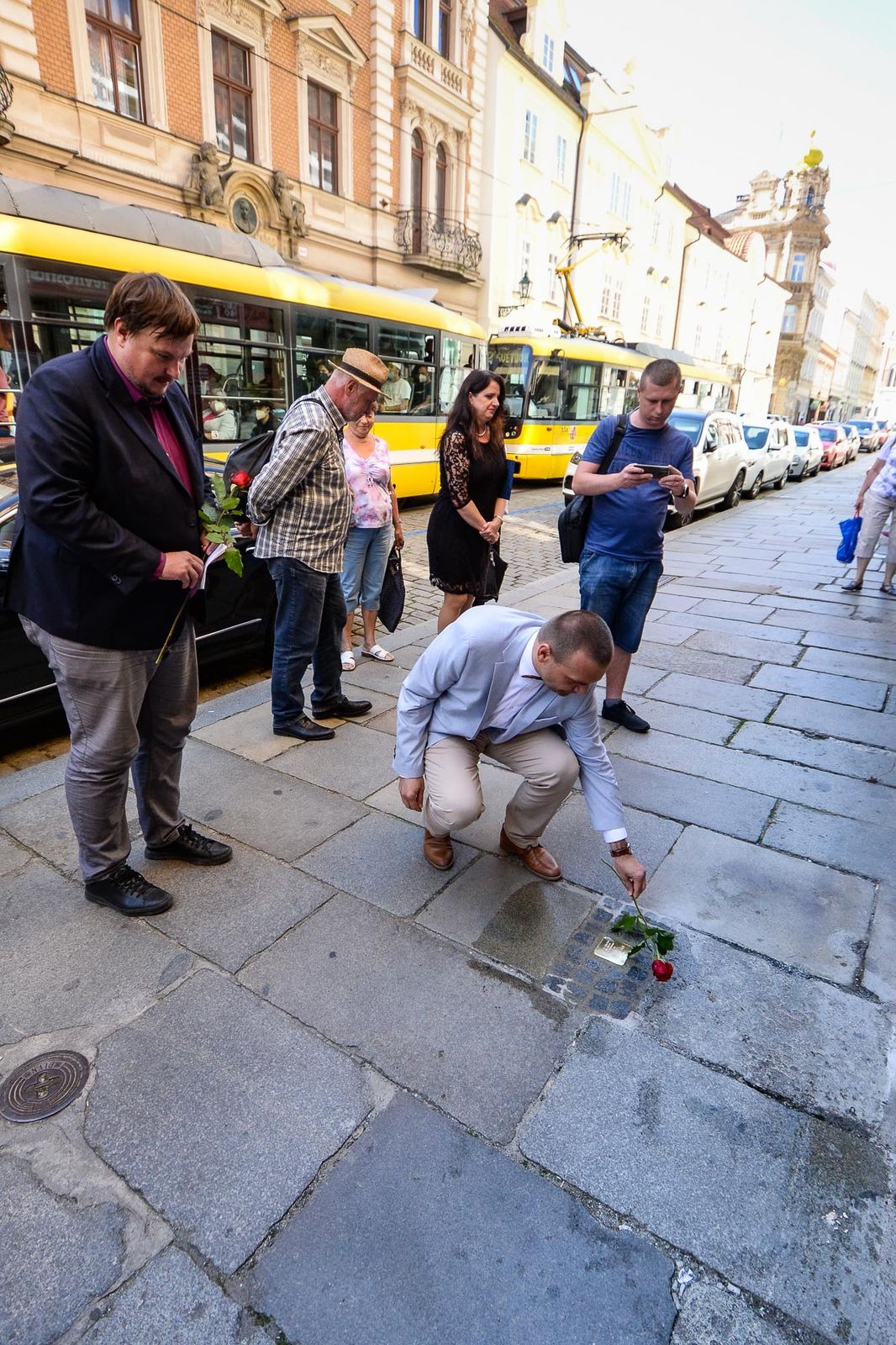 V Plzni připomíná oběti holocaustu 20 nových kamenů zmizelých, takzvaných Stolpersteine (foto: E. Kriegerová / M. Pecuch, 3.9.2021)