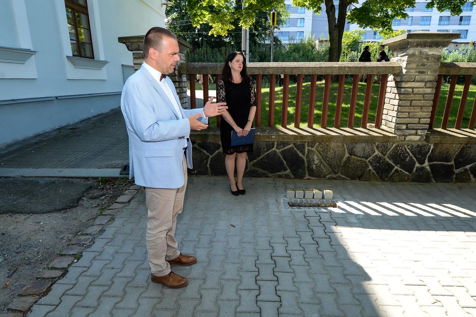 V Plzni připomíná oběti holocaustu 20 nových kamenů zmizelých, takzvaných Stolpersteine (foto: E. Kriegerová / M. Pecuch, 3.9.2021)