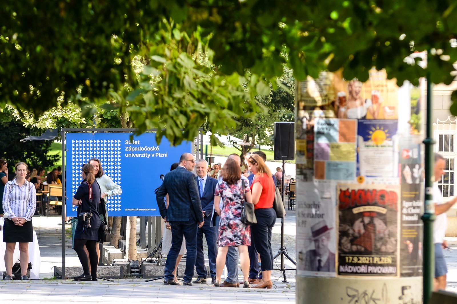 ZČU slaví 30 let, její historií provází výstava (foto: M. Pecuch, 6.9.2021)