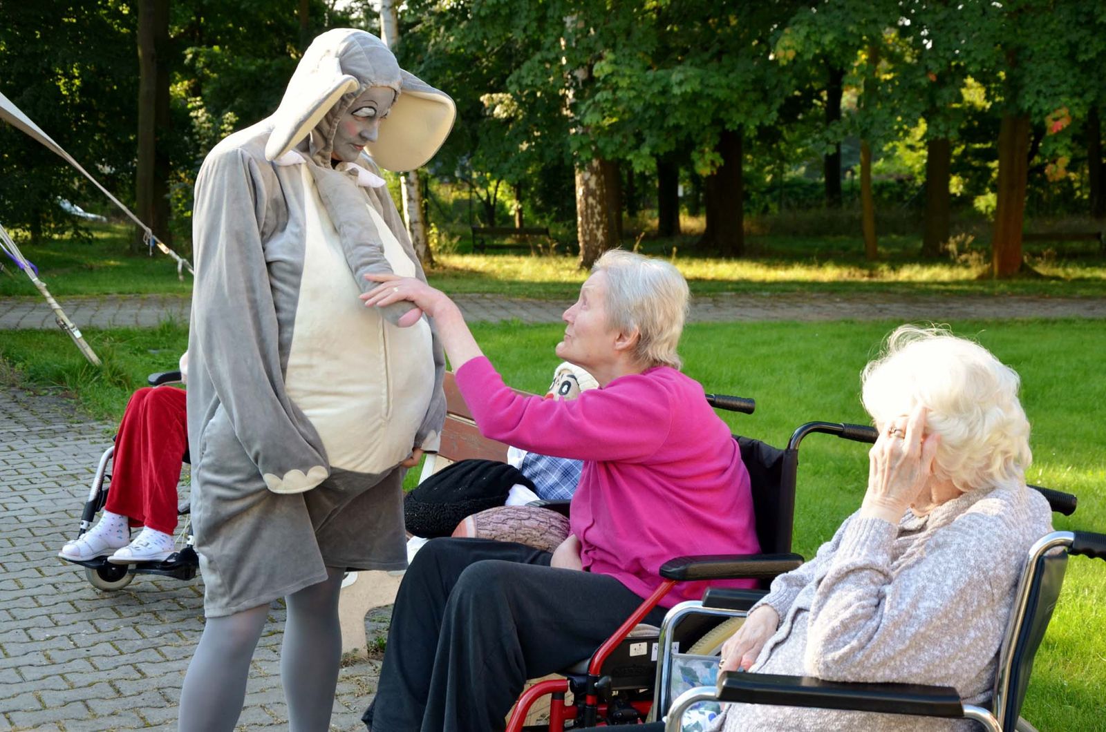 Městský ústav sociálních služeb uspořádal zahradní slavnost „Cirkus bude“ (foto: E. Kriegerová, 8.9.2021)